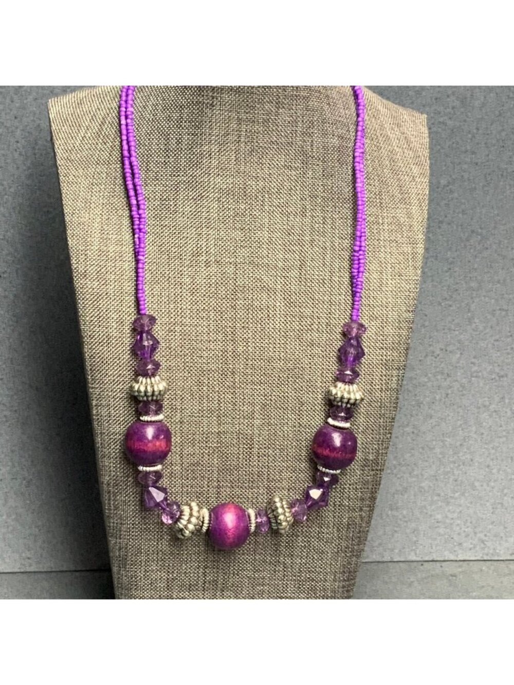 Beaded Retro Necklace 20 In As Is Purple Silver Wooden Faceted Seed Beads Hippie